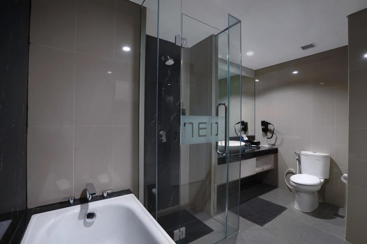 Hotel Neo+ Kebayoran ジャカルタ エクステリア 写真