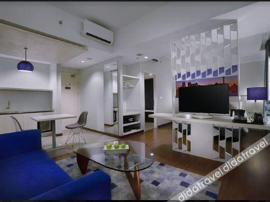 Hotel Neo+ Kebayoran ジャカルタ エクステリア 写真